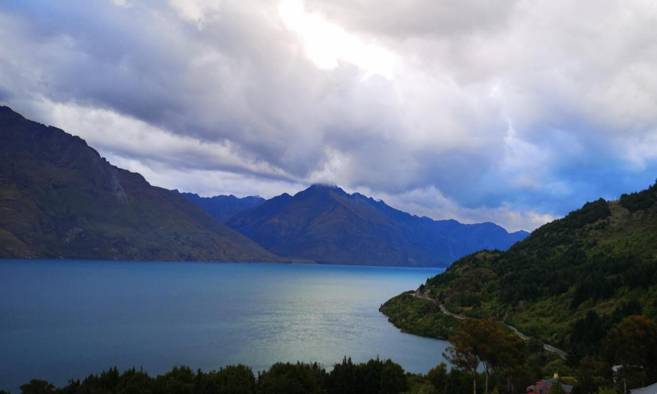 Queenstown Lakeview Holiday Home-5Mins To Town Exterior foto